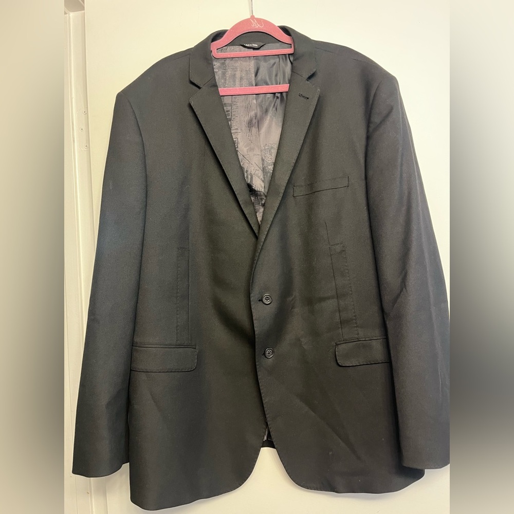 Rock & Republic  Men's Black Blazer EUC SIZE 48R (PTP 25)